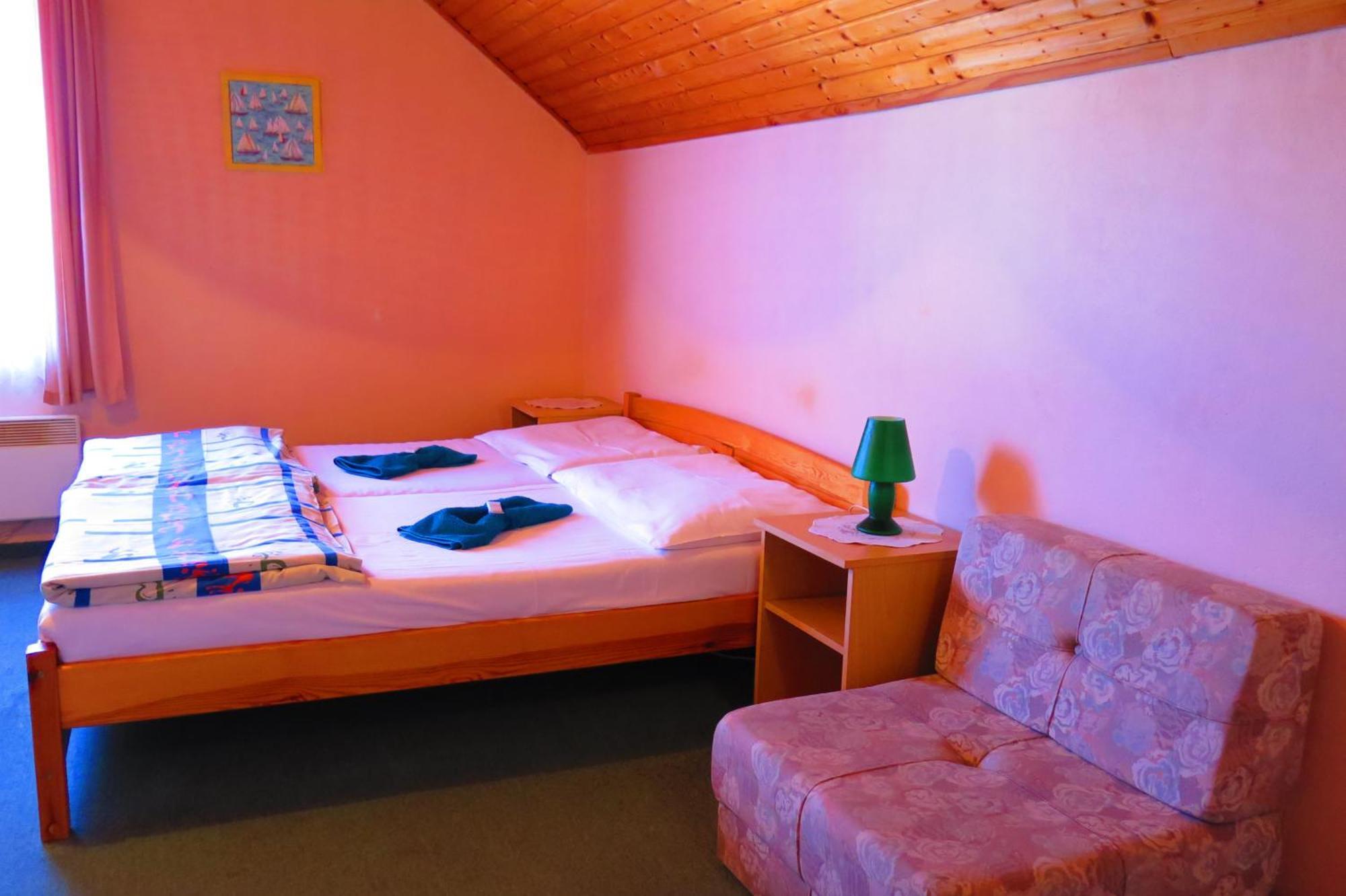 Penzion Oliver Horní Planá Cameră foto